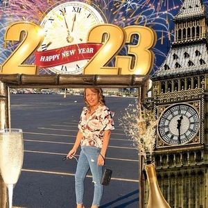 Meet your Posher, Evelia